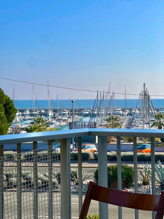 Appartement Bord De Mer Avec Piscine Сен-Лоран-дю-Вар Экстерьер фото