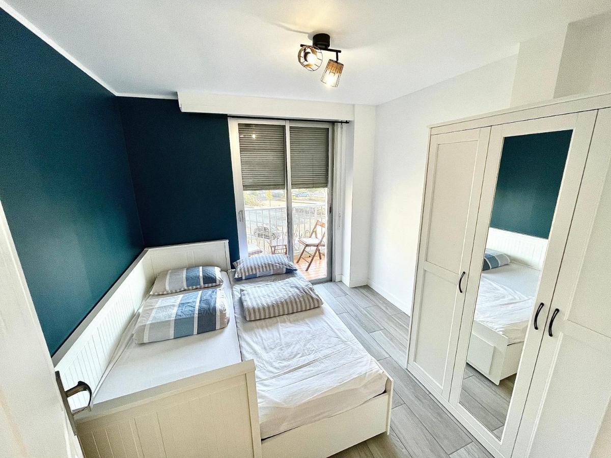 Appartement Bord De Mer Avec Piscine Сен-Лоран-дю-Вар Экстерьер фото